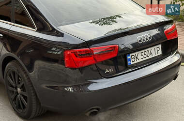 Седан Audi A6 2012 в 