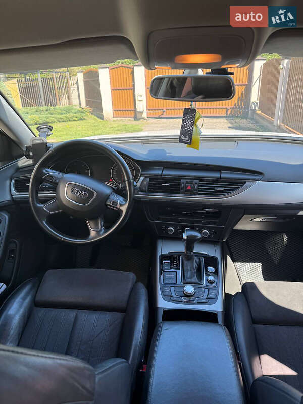 Седан Audi A6 2012 в Львове
