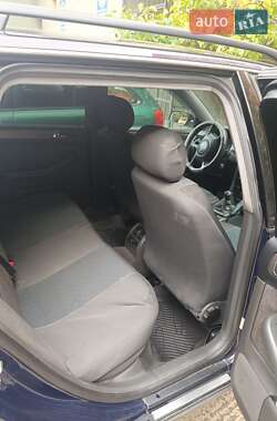 Универсал Audi A6 2001 в 