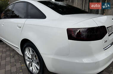 Седан Audi A6 2010 в 