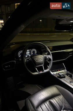 Седан Audi A6 2018 в 