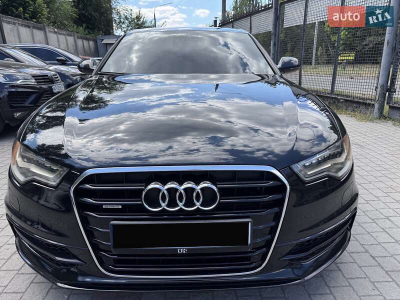 Седан Audi A6 2014 в Запоріжжі
