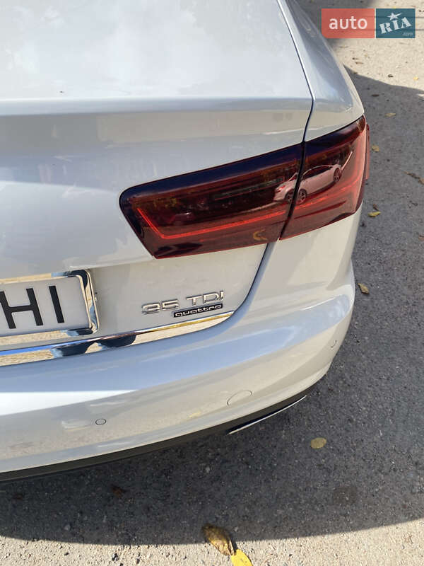 Седан Audi A6 2015 в Знам'янці