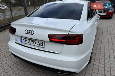 Седан Audi A6 2016 в 