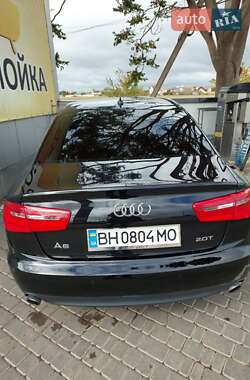 Седан Audi A6 2012 в 