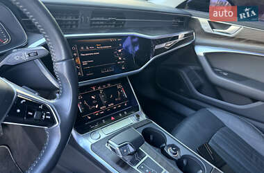 Седан Audi A6 2019 в 