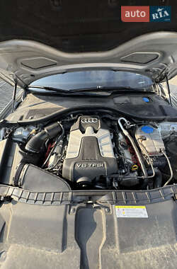 Седан Audi A6 2013 в 