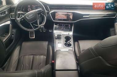 Седан Audi A6 2019 в 