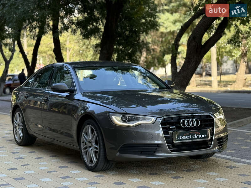 Седан Audi A6 2012 в Николаеве