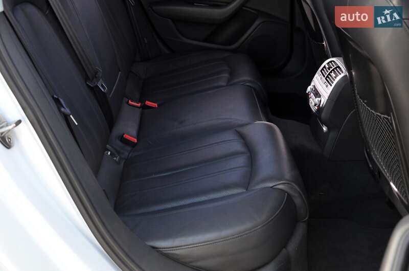 Седан Audi A6 2015 в Києві