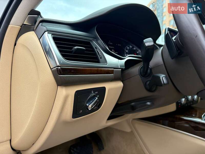 Седан Audi A6 2013 в Виннице