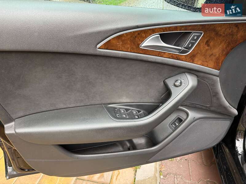 Седан Audi A6 2012 в Киеве