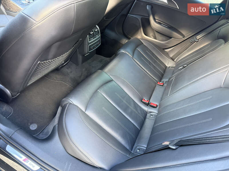 Седан Audi A6 2016 в Киеве