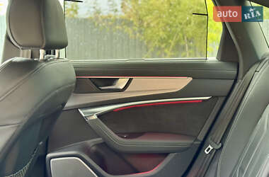 Седан Audi A6 2019 в 