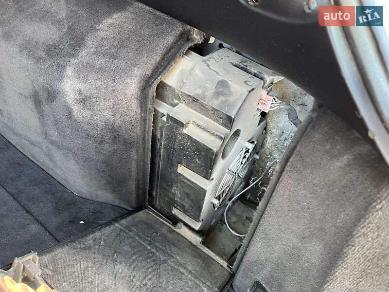 Універсал Audi A6 2000 в Дніпрі