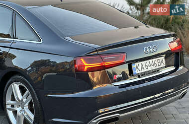 Седан Audi A6 2015 в 