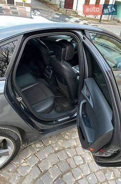 Седан Audi A6 2014 в 