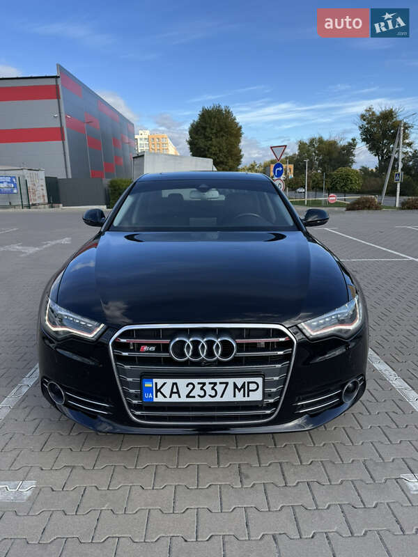 Седан Audi A6 2014 в Киеве
