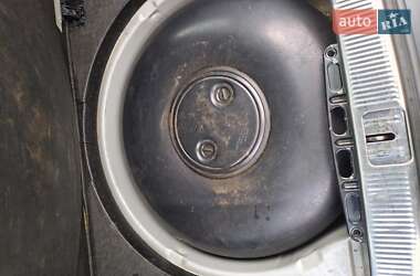 Универсал Audi A6 2004 в 