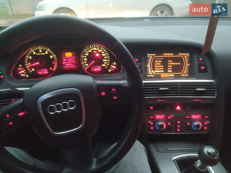 Седан Audi A6 2004 в Снятині