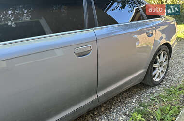 Седан Audi A6 2004 в 
