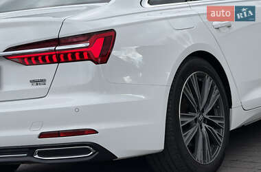 Седан Audi A6 2019 в  фото 37 Седан Audi A6 2019 в