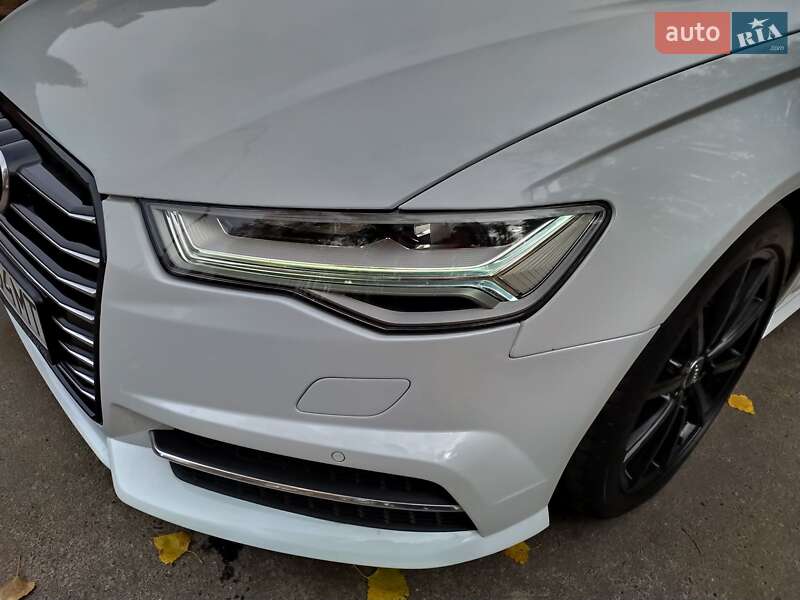 Седан Audi A6 2015 в Киеве