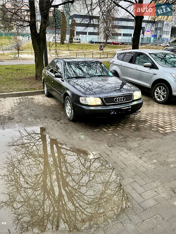 Седан Audi A6 1995 в Львове