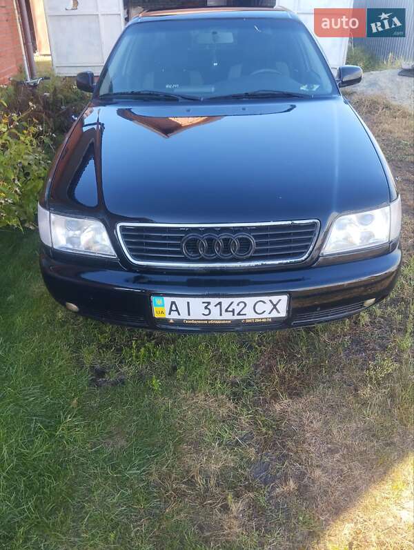 Седан Audi A6 1997 в  фото Седан Audi A6 1997 в