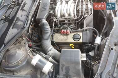 Седан Audi A6 1997 в  фото 28 Седан Audi A6 1997 в