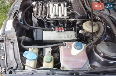 Седан Audi A6 1997 в  фото 30 Седан Audi A6 1997 в