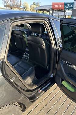 Седан Audi A6 2004 в 