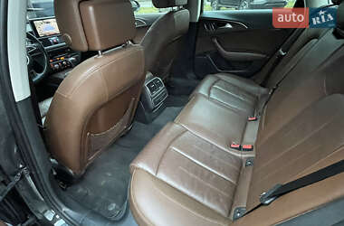 Седан Audi A6 2015 в 