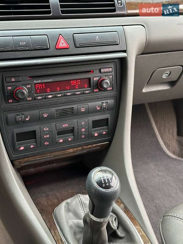 Универсал Audi A6 2003 в Звенигородке