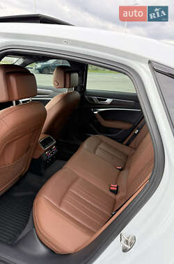 Седан Audi A6 2020 в 