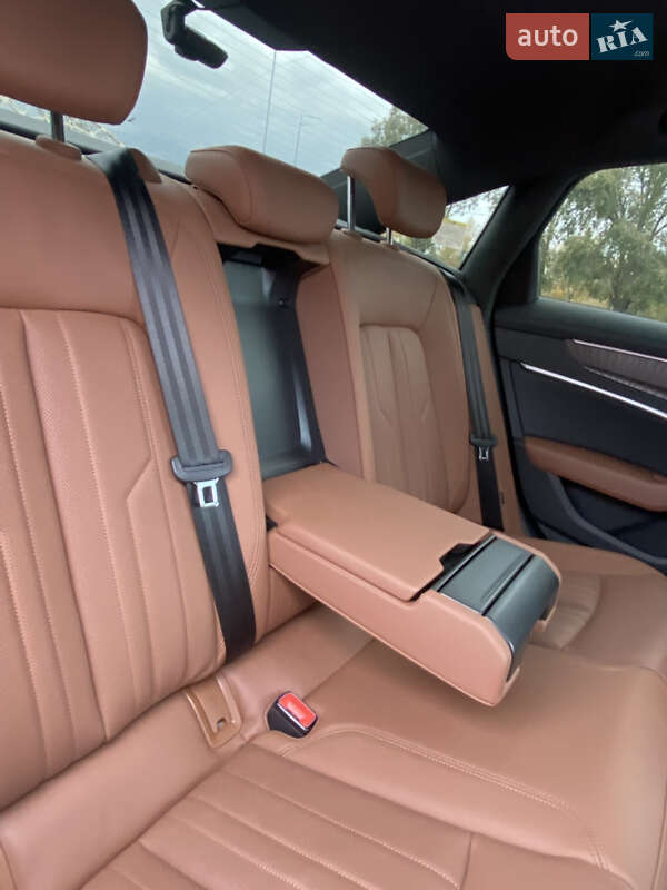 Седан Audi A6 2022 в Києві