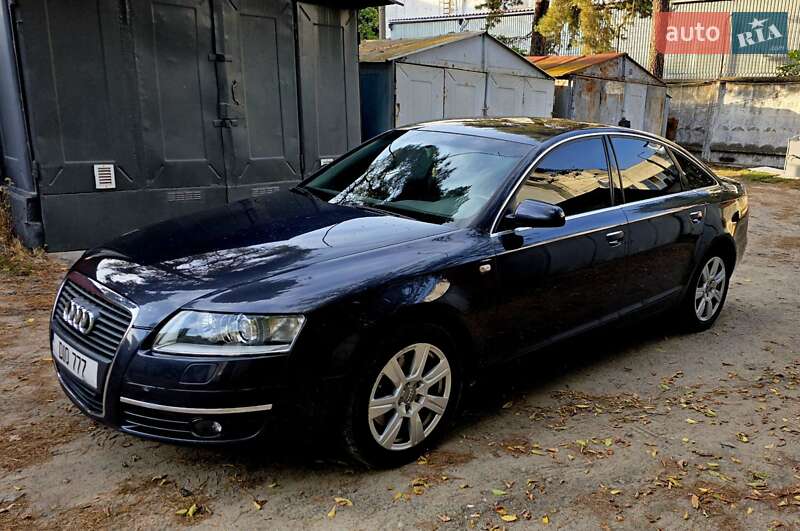 Седан Audi A6 2004 в 