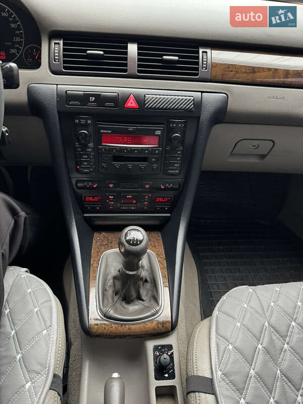Універсал Audi A6 2002 в Хотині