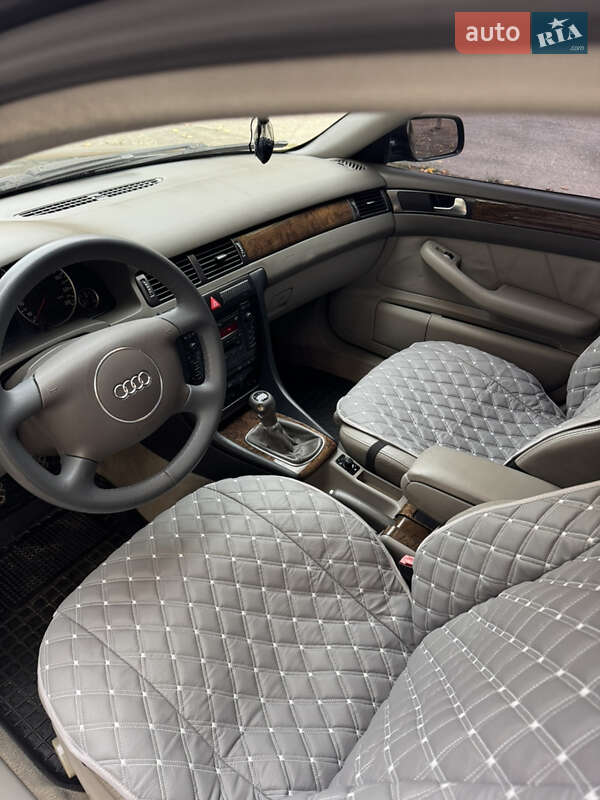Універсал Audi A6 2002 в Хотині