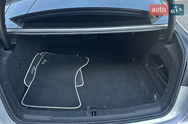 Седан Audi A6 2015 в Ужгороде
