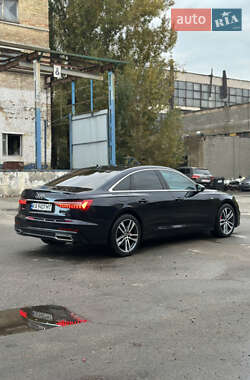 Седан Audi A6 2022 в 