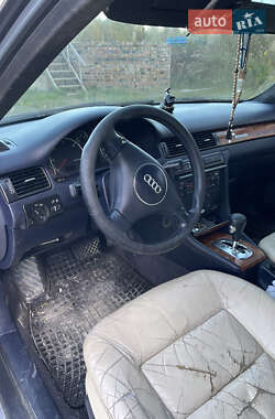 Універсал Audi A6 2001 в 