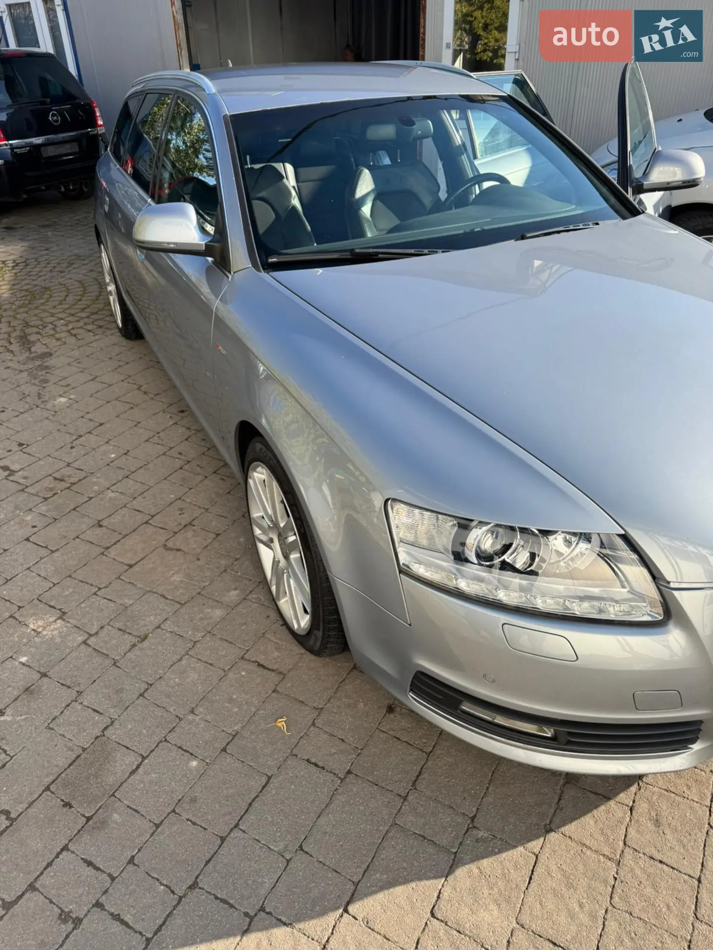 2010 Audi A6 - мініатюра 3