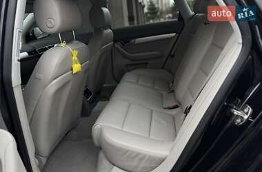 Седан Audi A6 2010 в 
