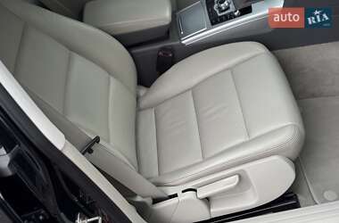 Седан Audi A6 2010 в 