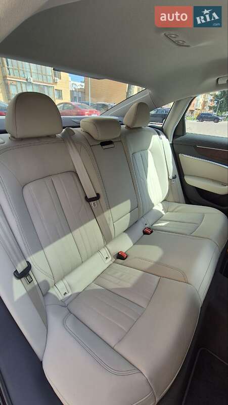 Седан Audi A6 2019 в Виннице