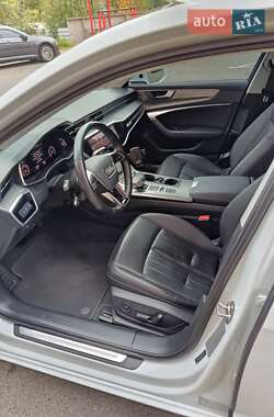 Седан Audi A6 2021 в 