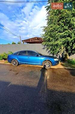 Седан Audi A6 2004 в 