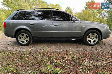 Универсал Audi A6 2001 в  фото 5 Универсал Audi A6 2001 в