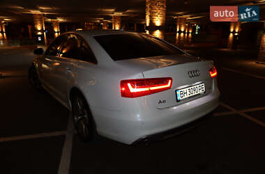 Седан Audi A6 2015 в 